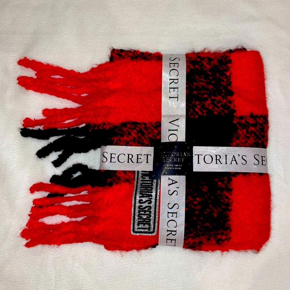 Victoria Secret holiday scarf